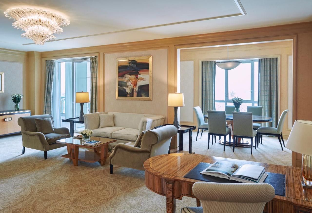 Four Seasons At Nile Plaza Hotel