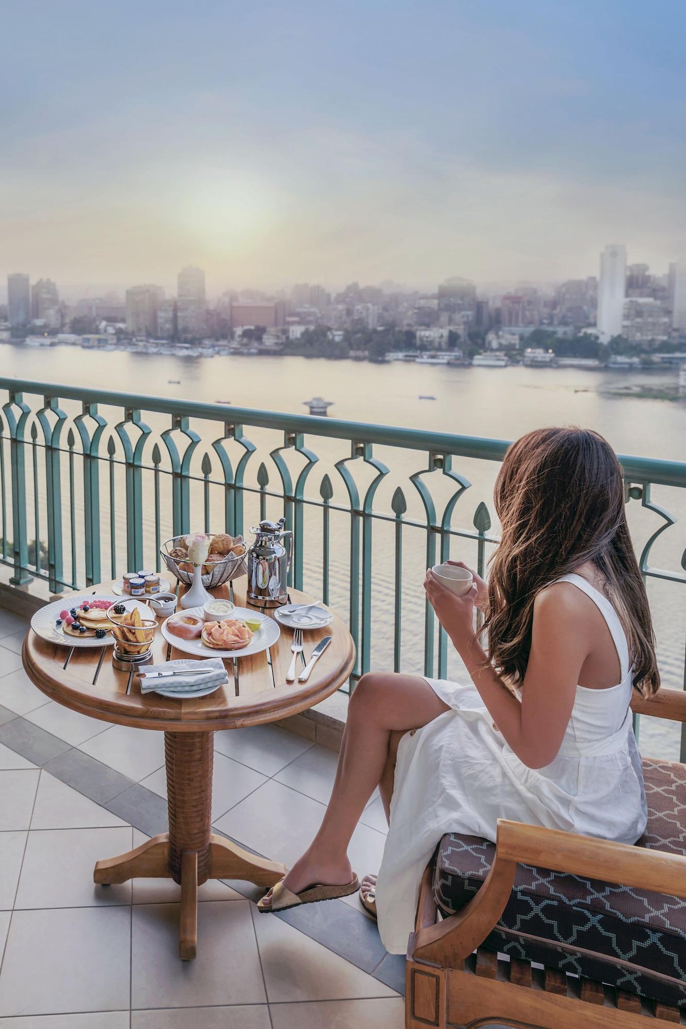 Hotel Four Seasons At Nile Plaza