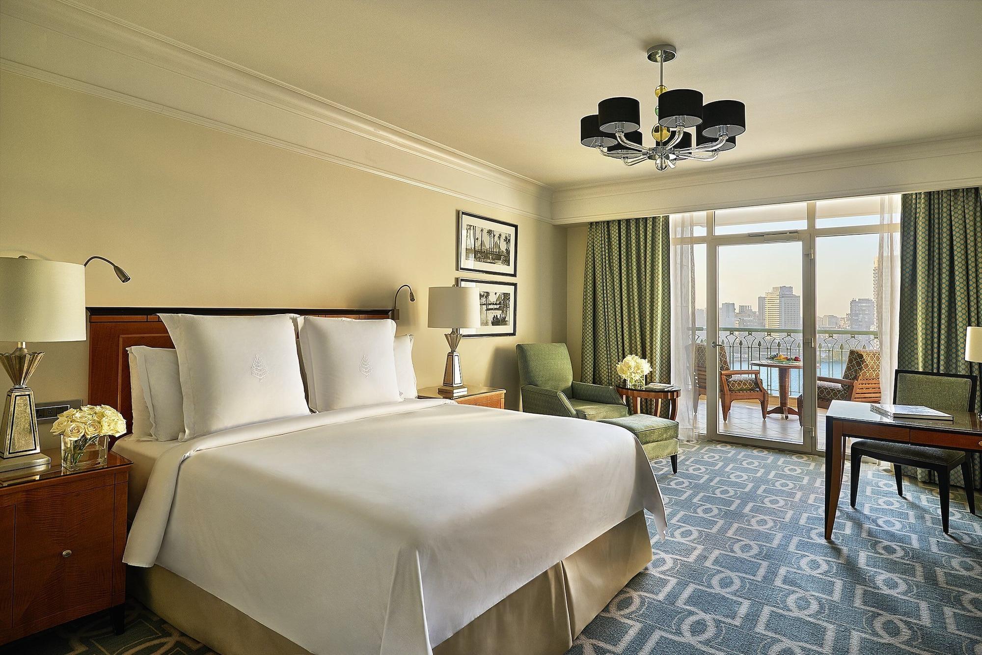 Hotel Four Seasons At Nile Plaza 5*