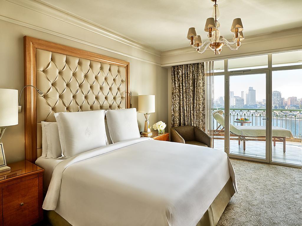 Hotel Four Seasons At Nile Plaza 5*