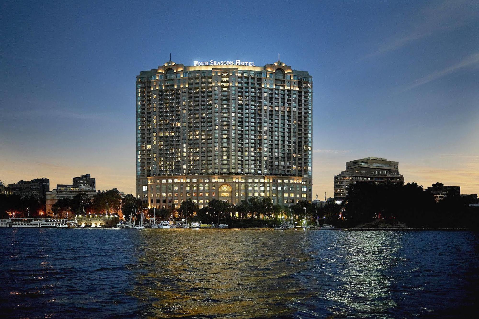 Four Seasons At Nile Plaza El Cairo